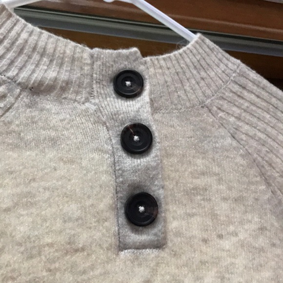 Abercrombie & Fitch sweater dress - Picture 4 of 4